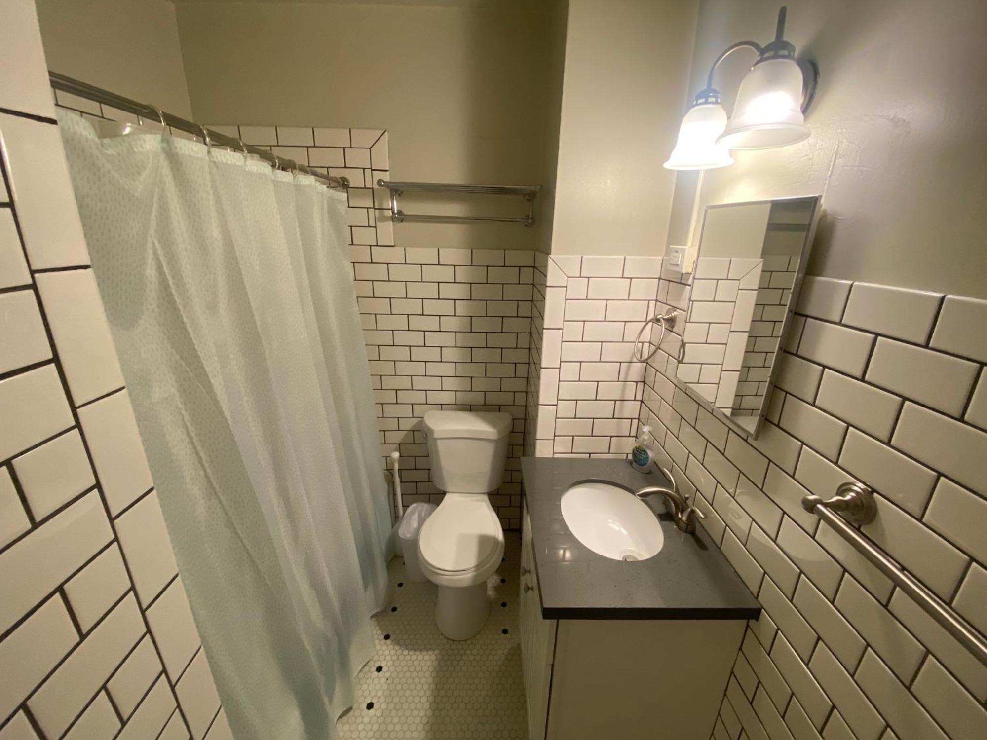 Furnished Apartments - Climate Pledge Arena Next Door Seattle Bagian luar foto