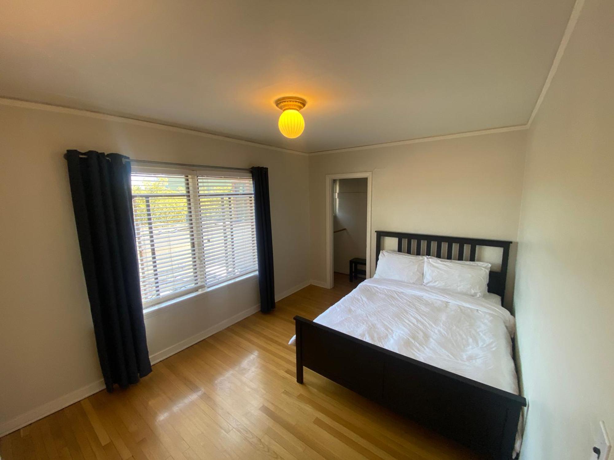 Furnished Apartments - Climate Pledge Arena Next Door Seattle Bagian luar foto