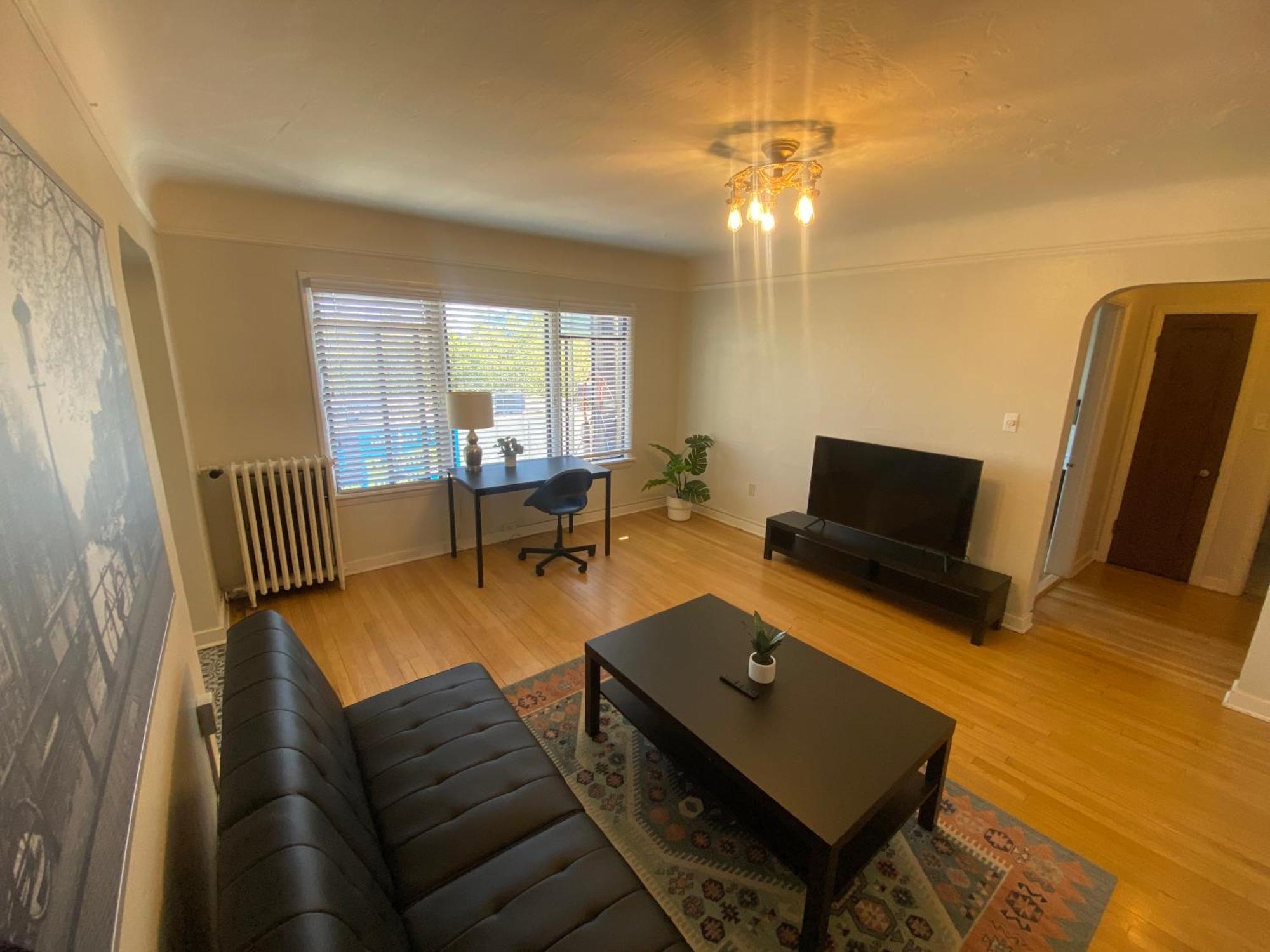 Furnished Apartments - Climate Pledge Arena Next Door Seattle Bagian luar foto