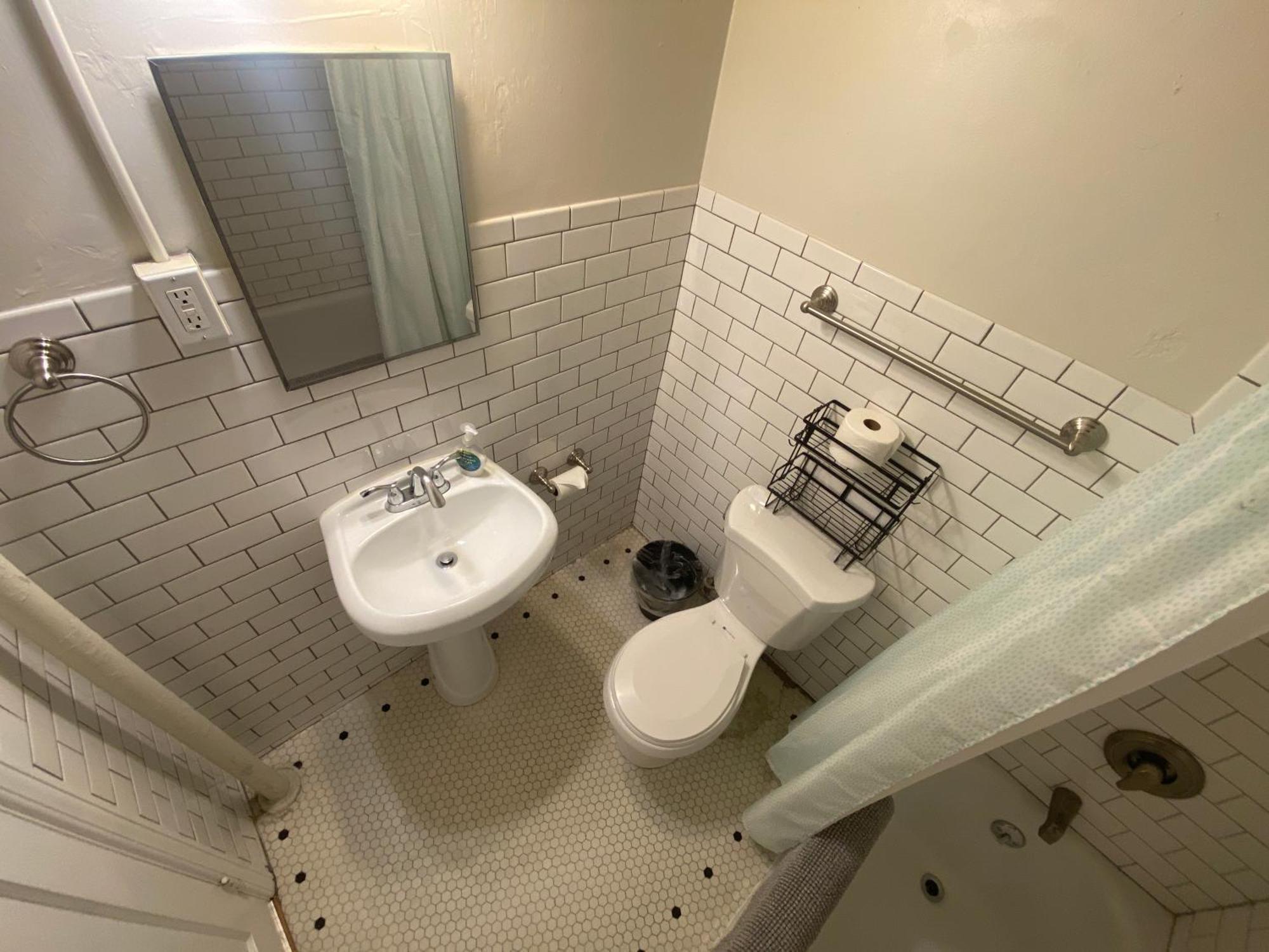 Furnished Apartments - Climate Pledge Arena Next Door Seattle Bagian luar foto